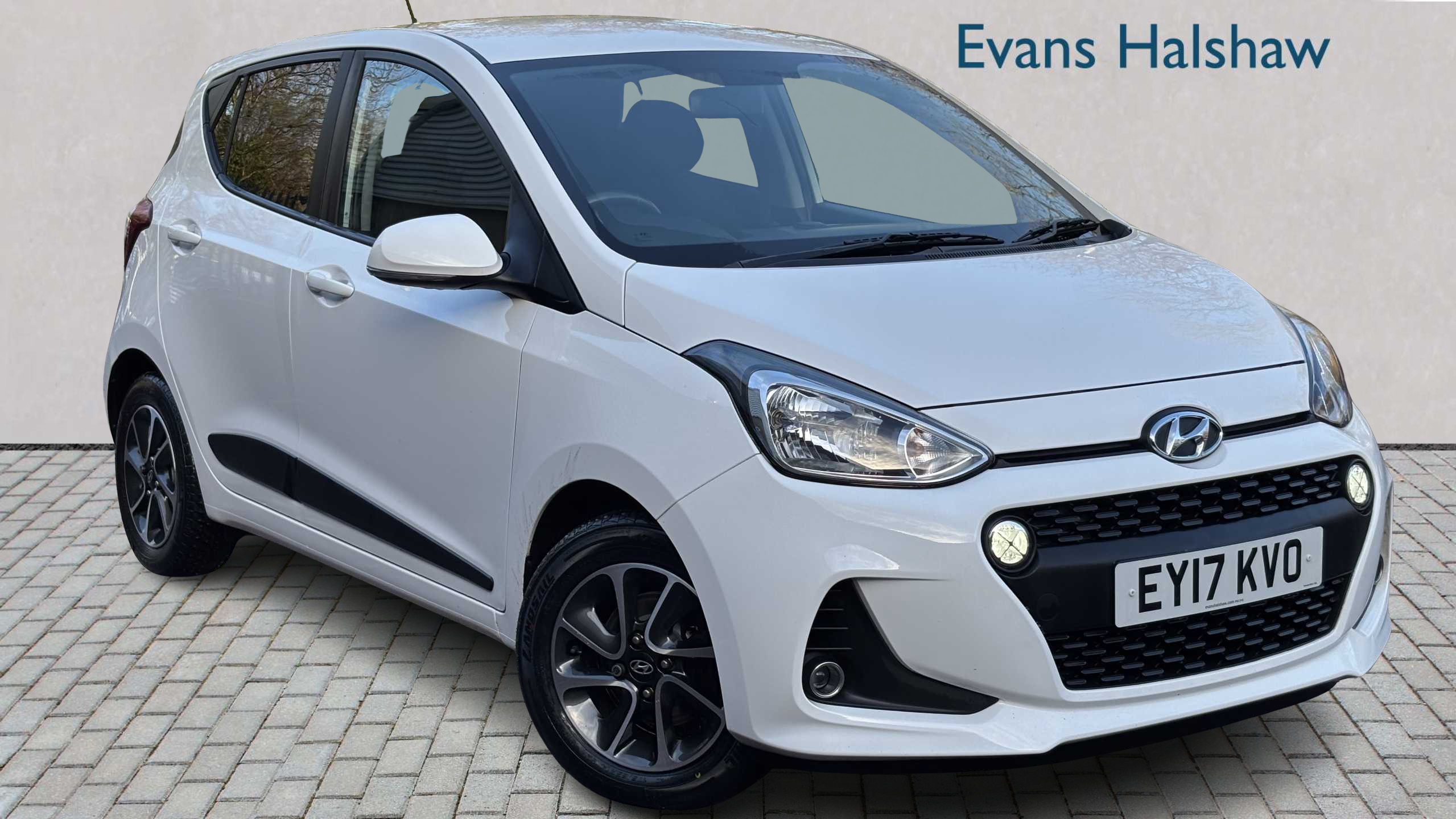 Main listing image - Hyundai i10