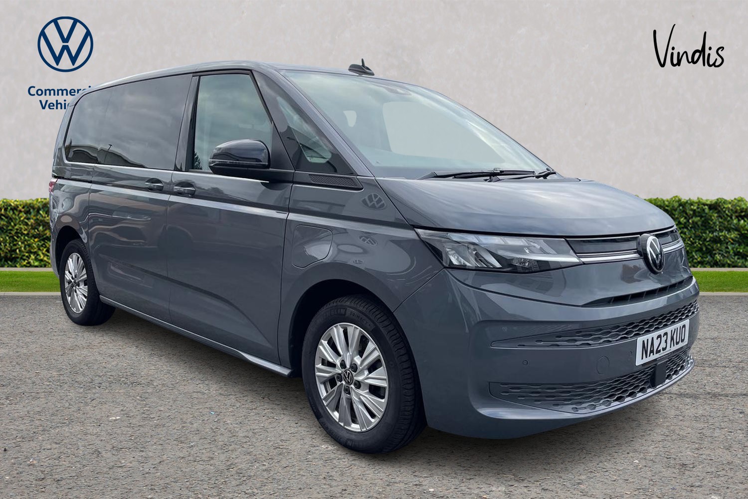 Main listing image - Volkswagen Multivan
