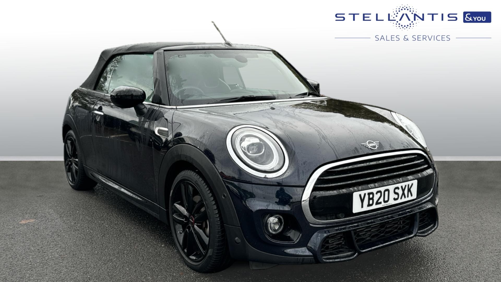 Main listing image - MINI Convertible