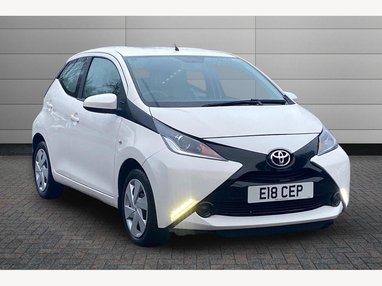 Main listing image - Toyota Aygo