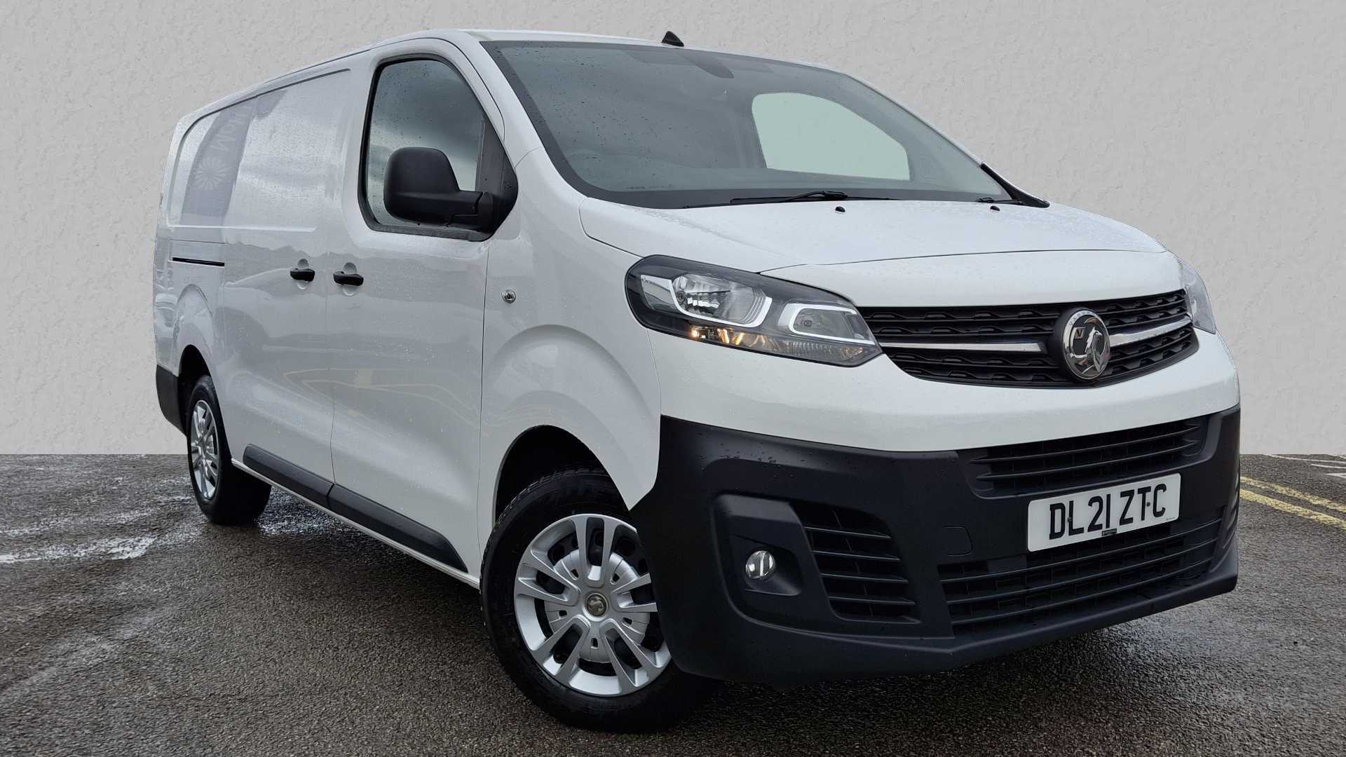 Main listing image - Vauxhall Vivaro