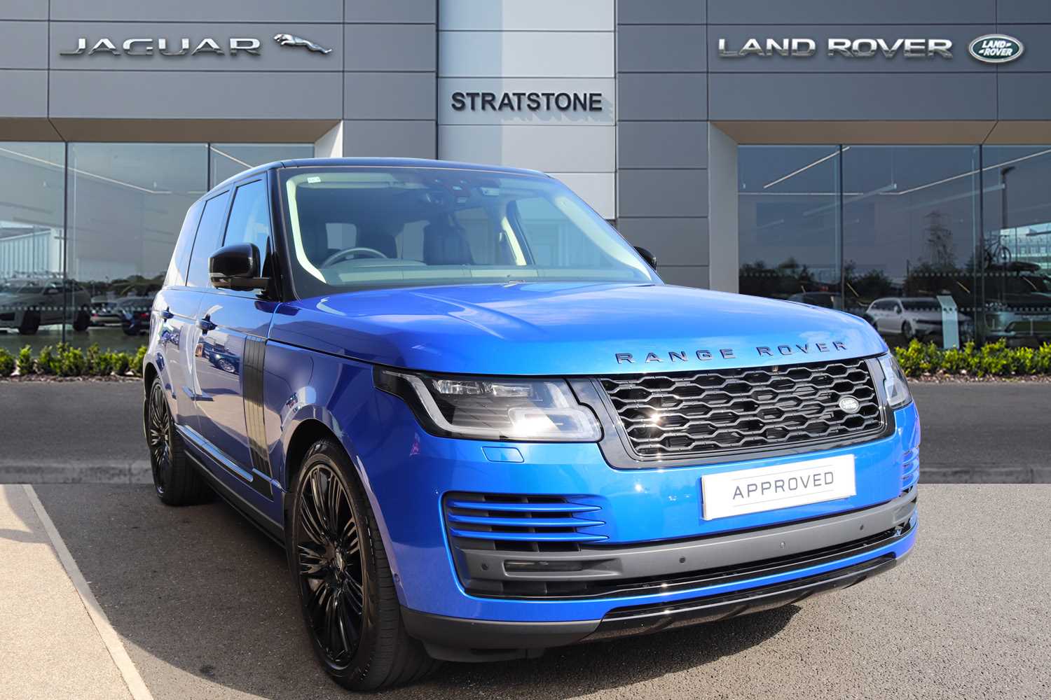 Main listing image - Land Rover Range Rover