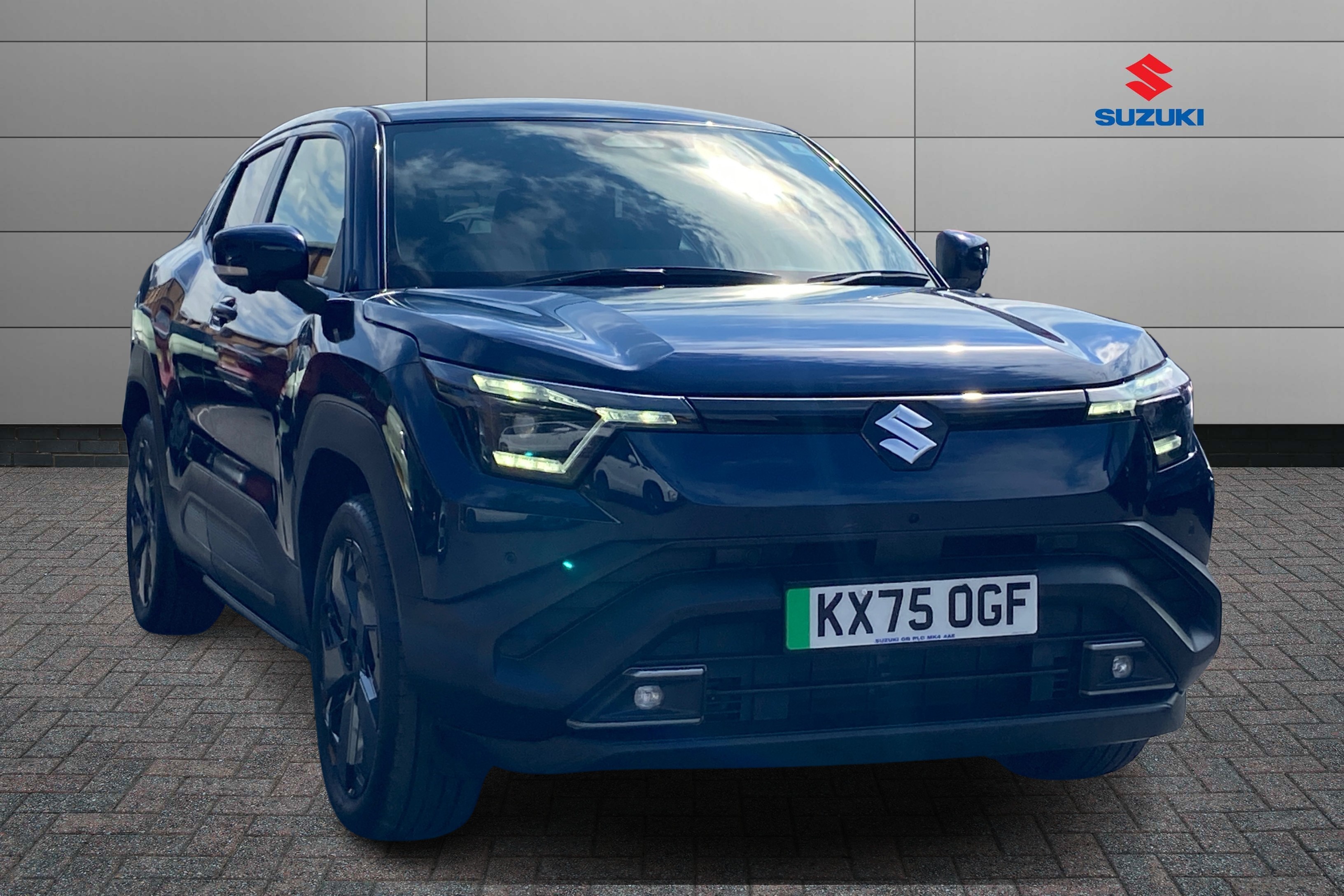 Main listing image - Suzuki E Vitara