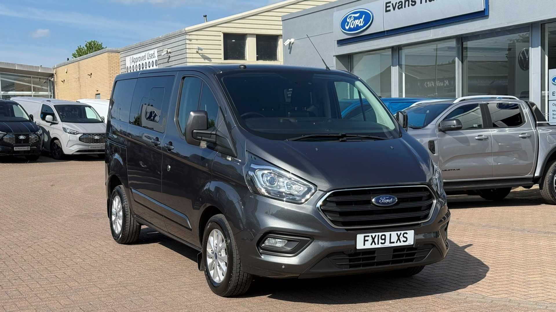 Main listing image - Ford Transit Custom