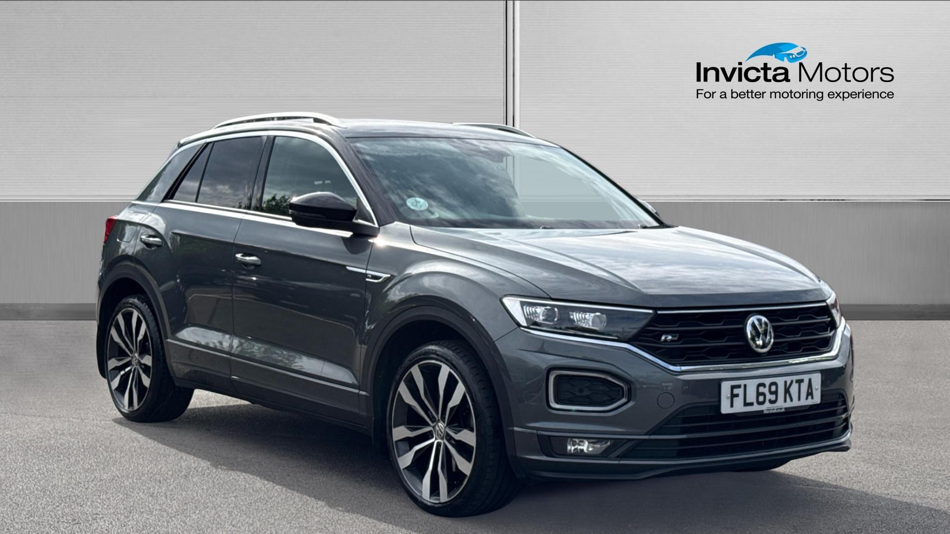 Main listing image - Volkswagen T-Roc