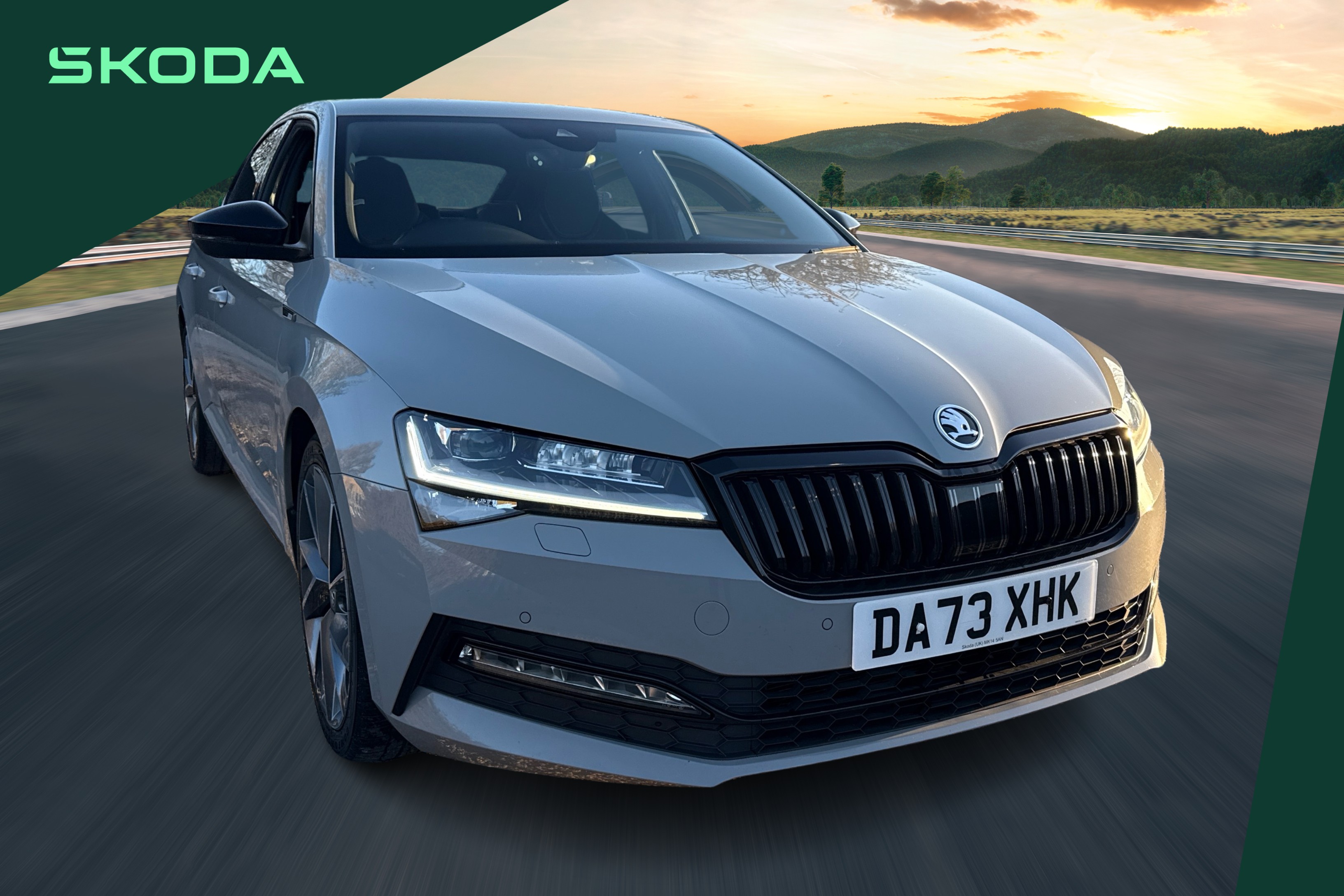 Main listing image - Skoda Superb