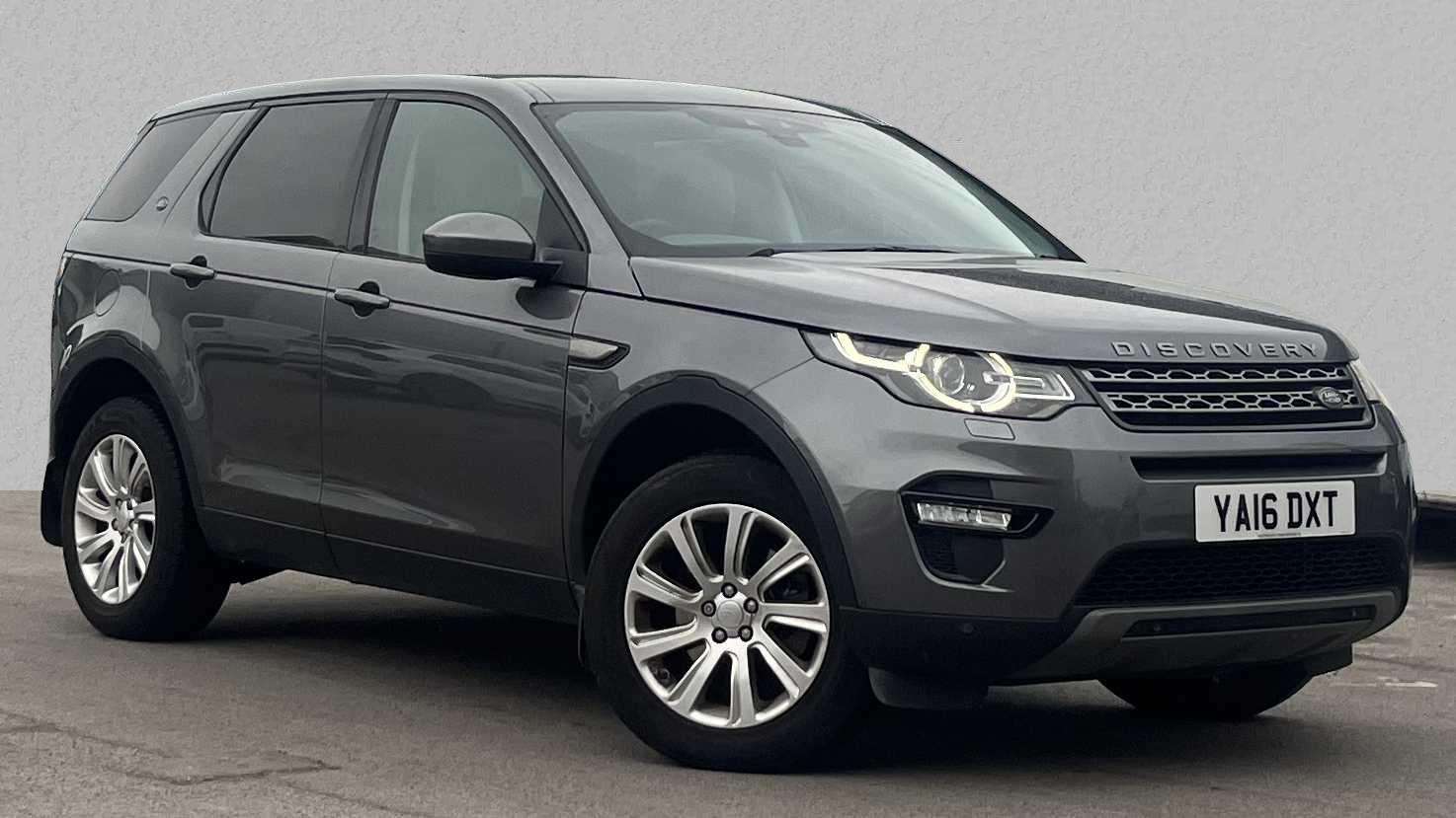 Main listing image - Land Rover Discovery Sport