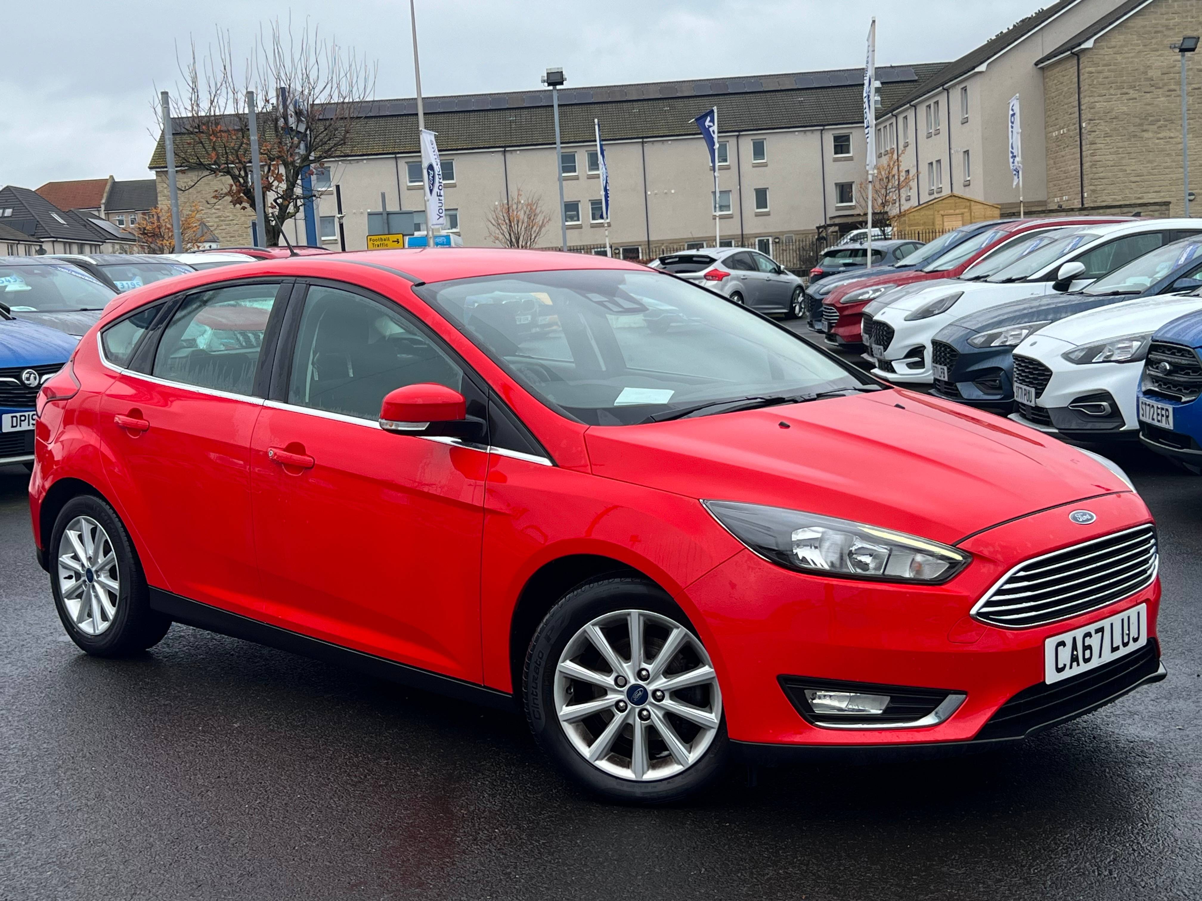 Main listing image - Ford Focus