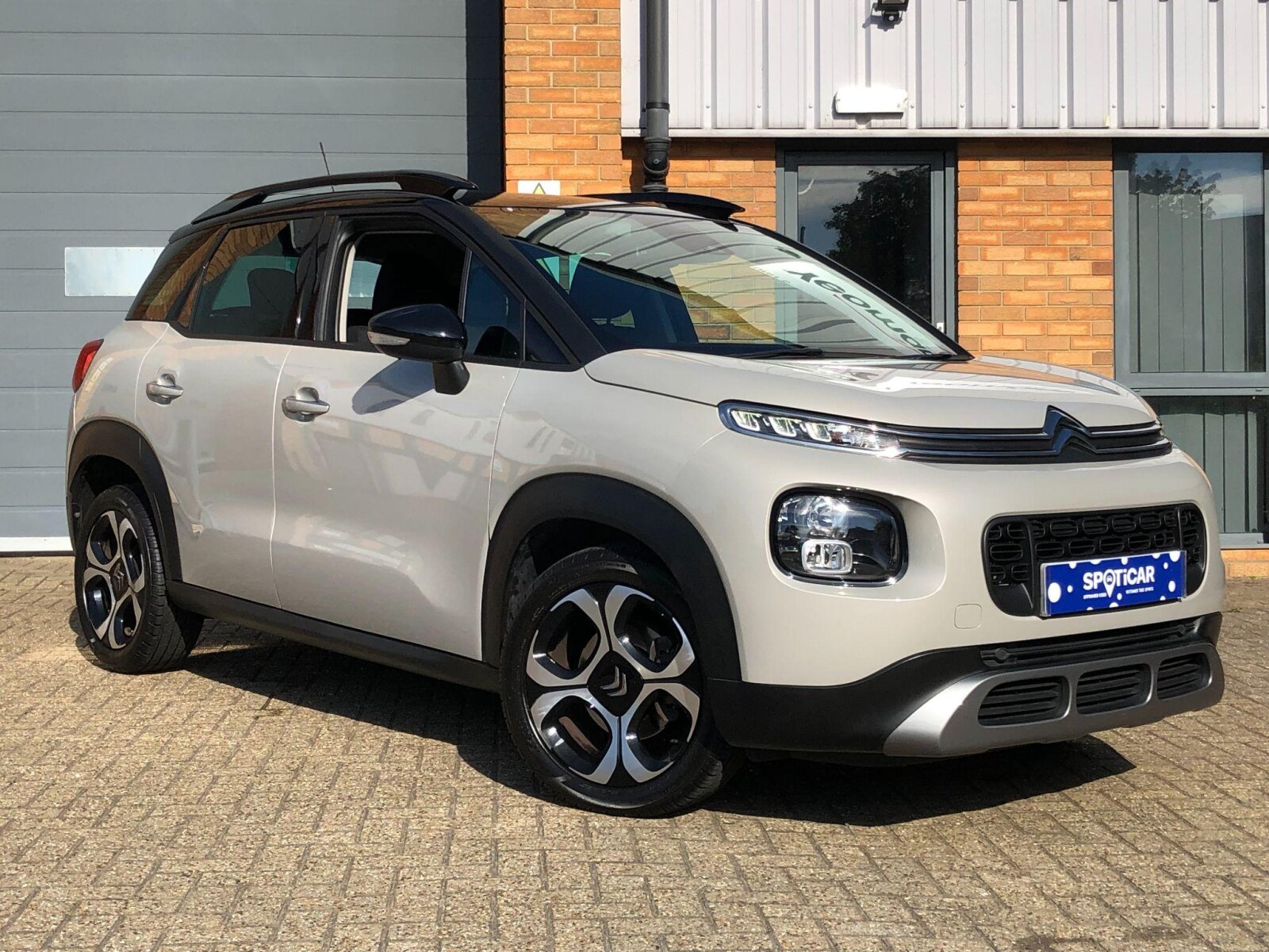 Main listing image - Citroen C3 Aircross