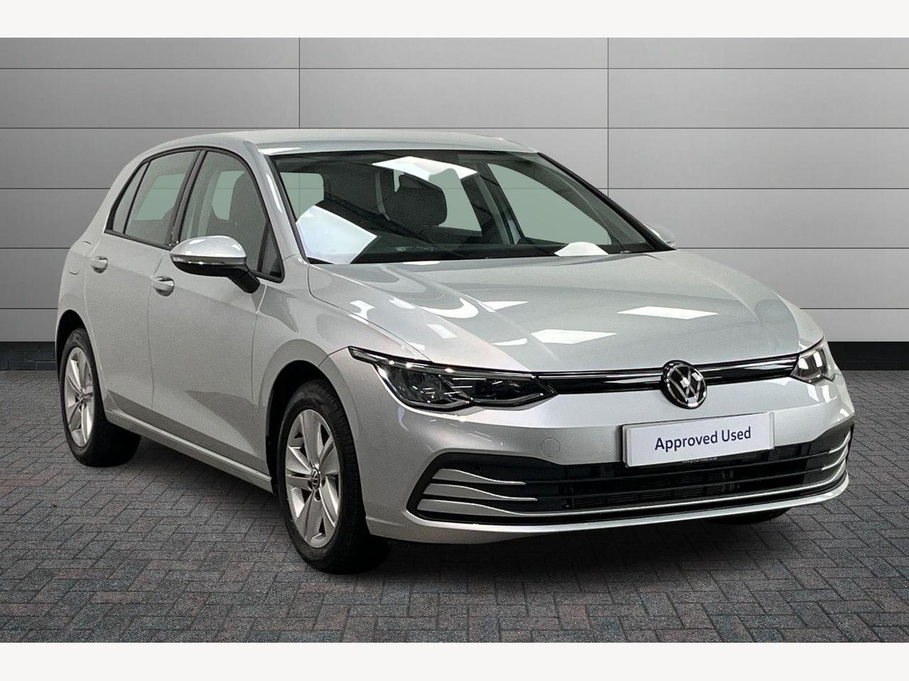 Main listing image - Volkswagen Golf