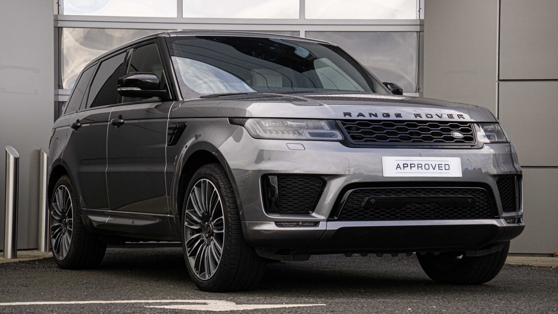 Main listing image - Land Rover Range Rover Sport