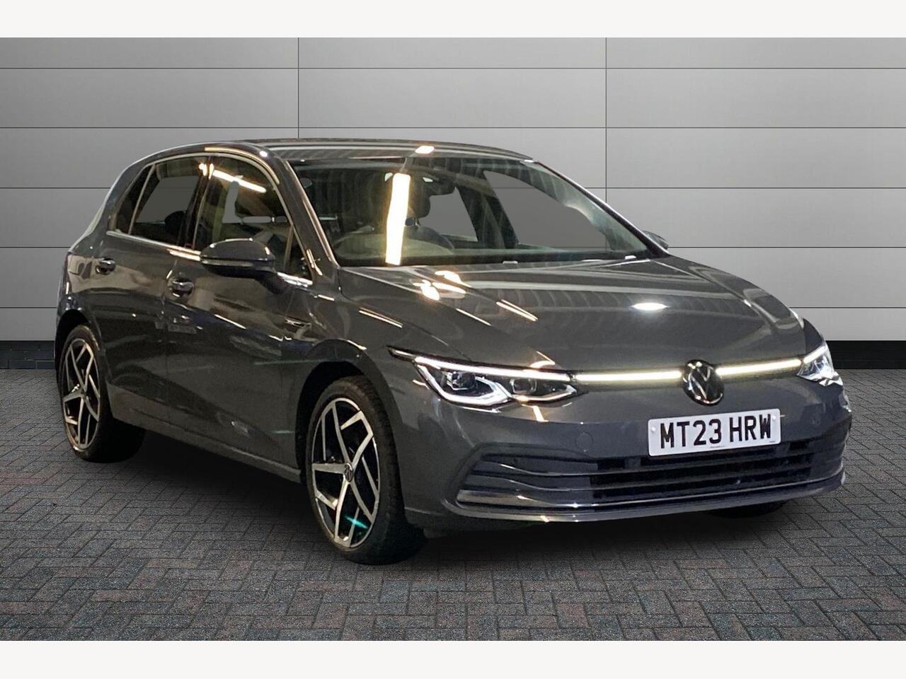 Main listing image - Volkswagen Golf