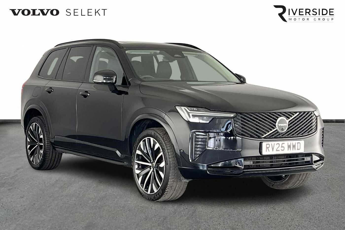 Main listing image - Volvo XC90