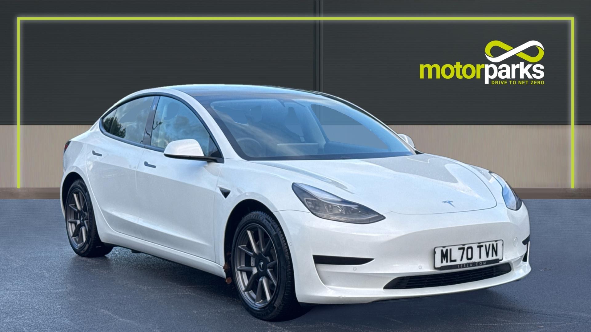 Main listing image - Tesla Model 3