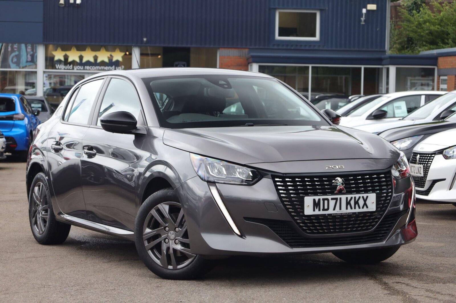Main listing image - Peugeot 208