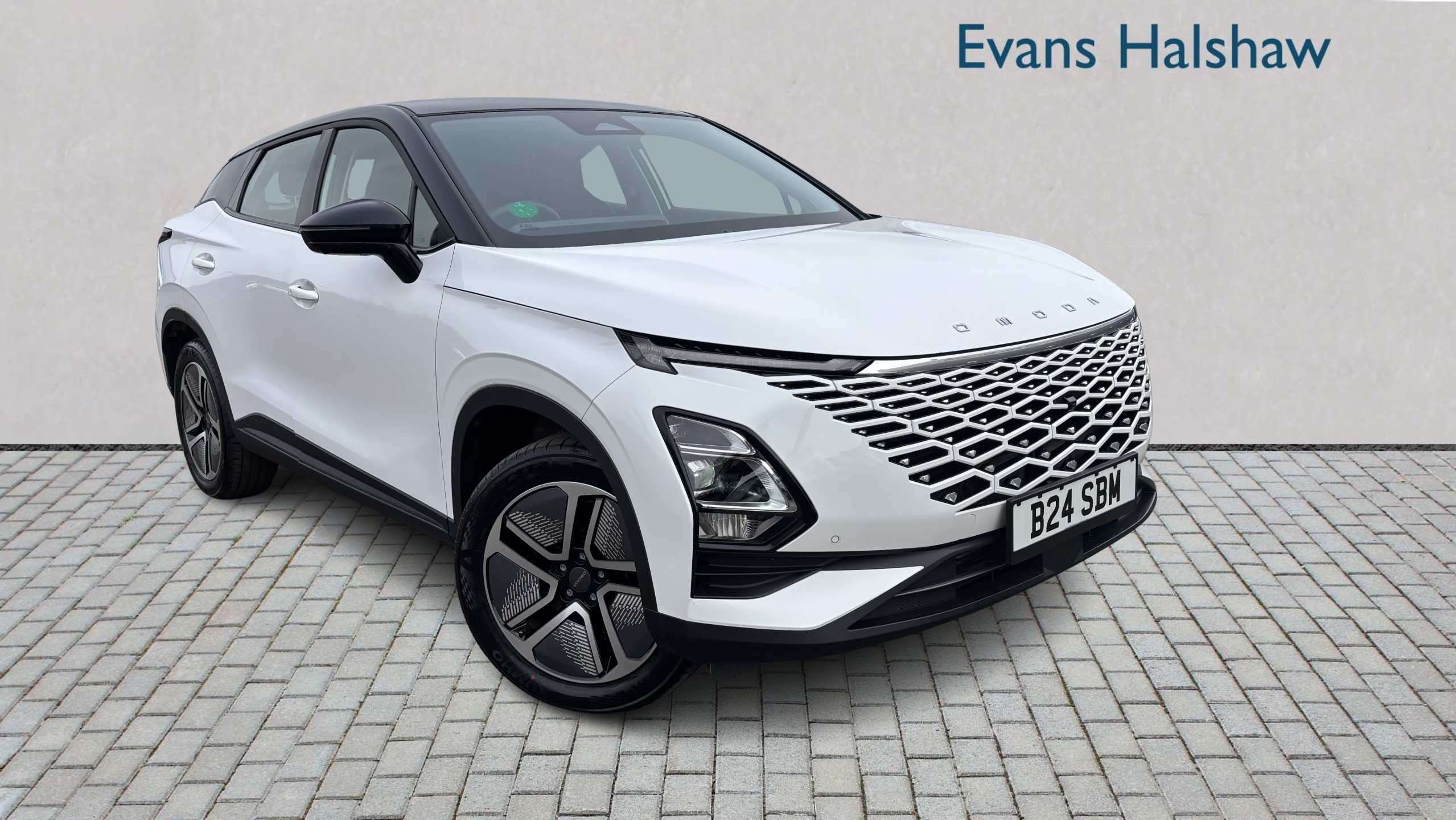 Main listing image - Omoda 5