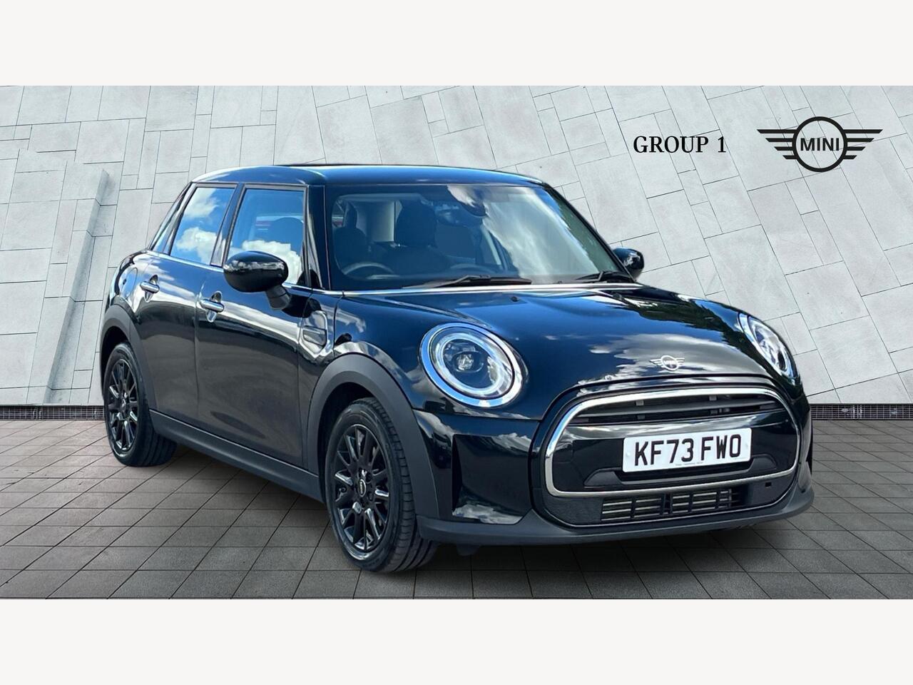 Main listing image - MINI Hatchback