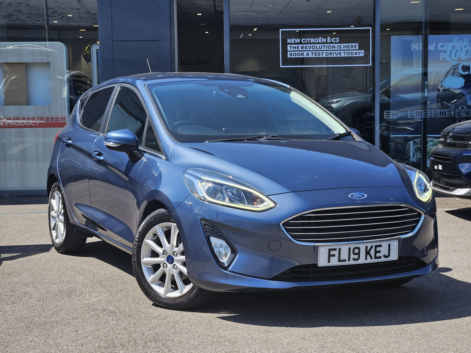 Main listing image - Ford Fiesta