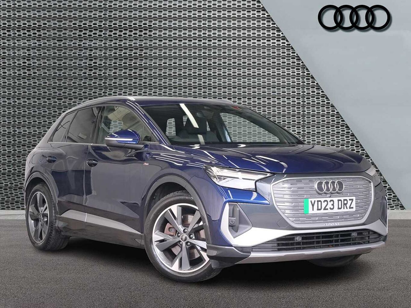 Main listing image - Audi Q4