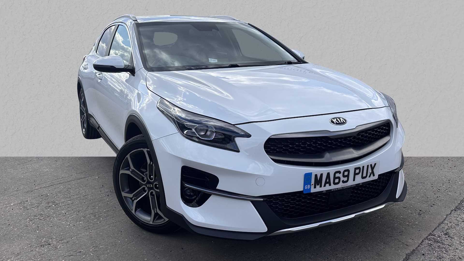 Main listing image - Kia XCeed