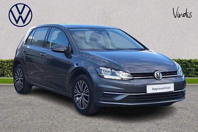 Main listing image - Volkswagen Golf