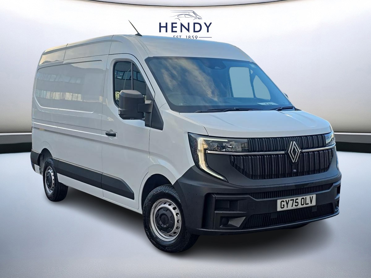 Main listing image - Renault Master