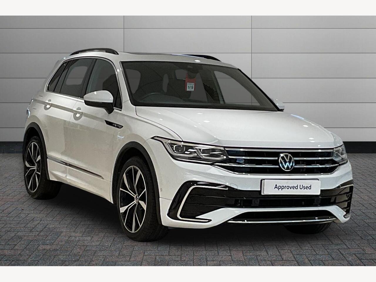 Main listing image - Volkswagen Tiguan