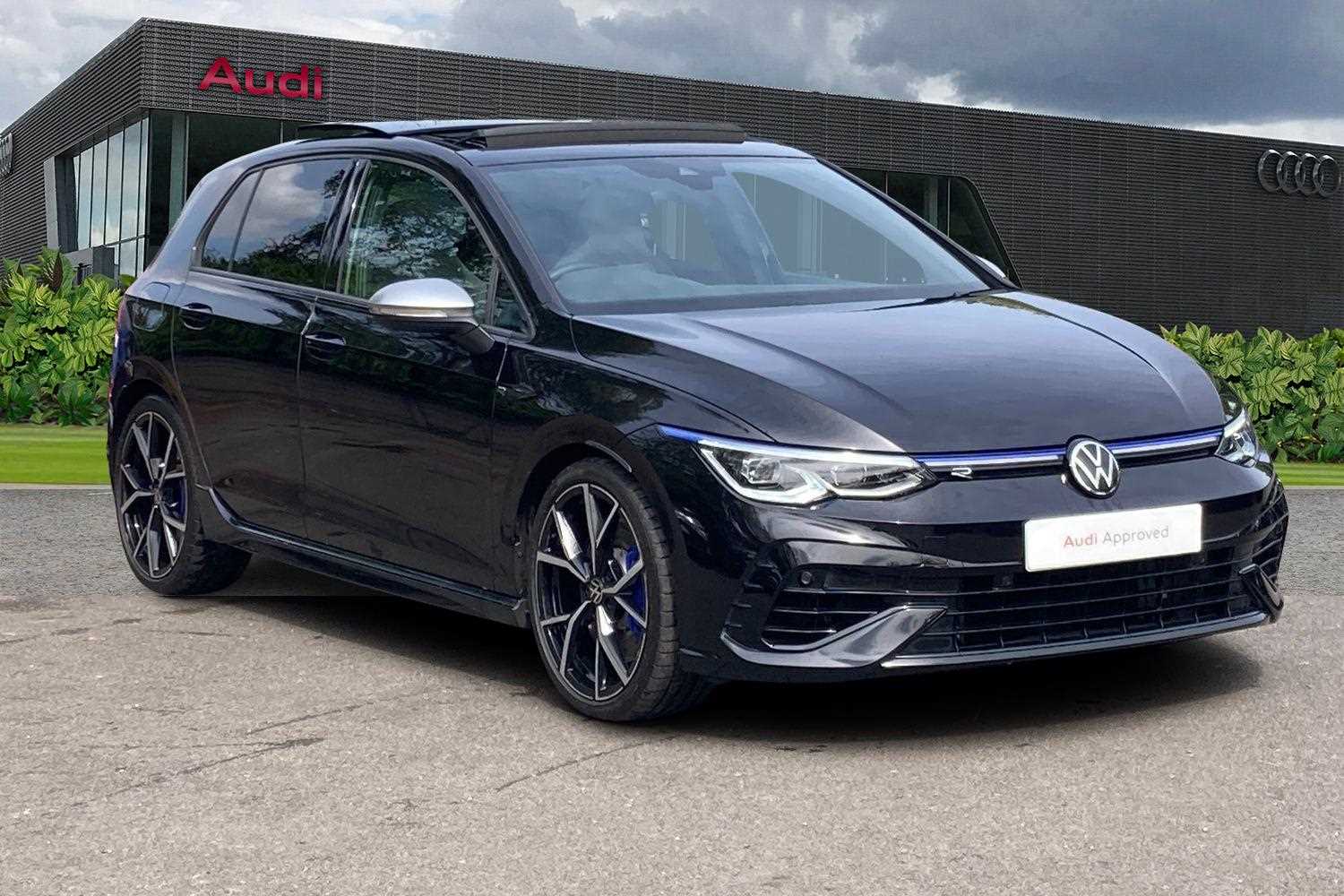 Main listing image - Volkswagen Golf R