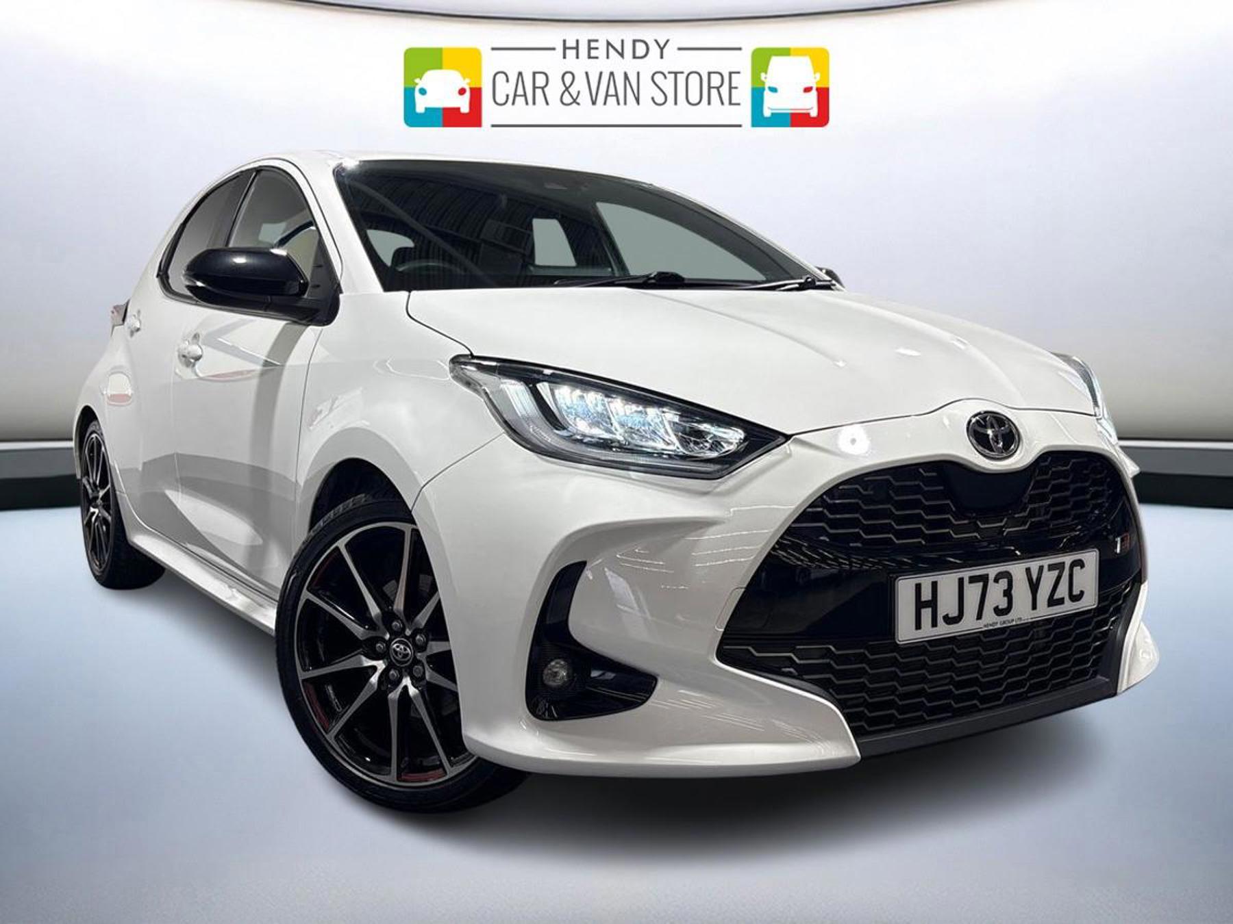 Main listing image - Toyota Yaris