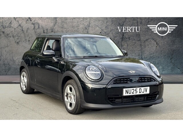 Main listing image - MINI Hatchback