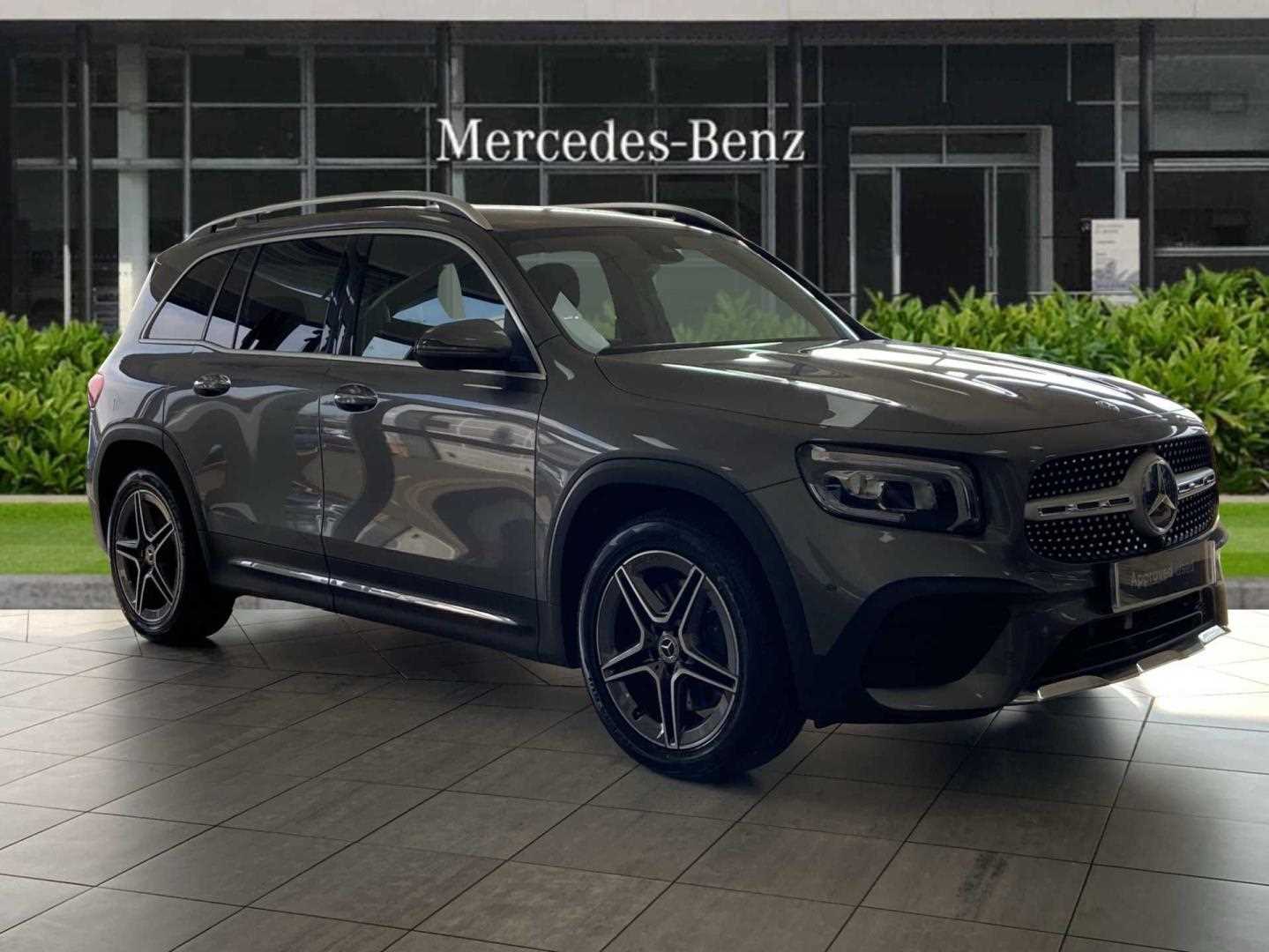 Main listing image - Mercedes-Benz GLB