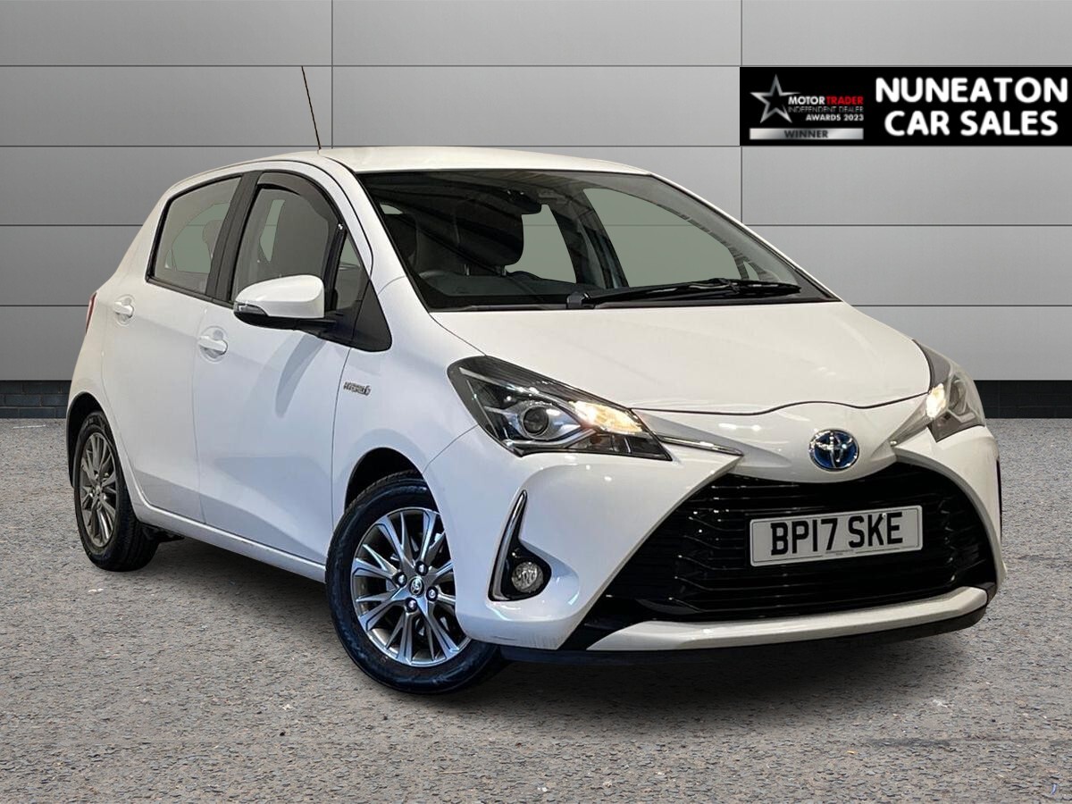 Main listing image - Toyota Yaris