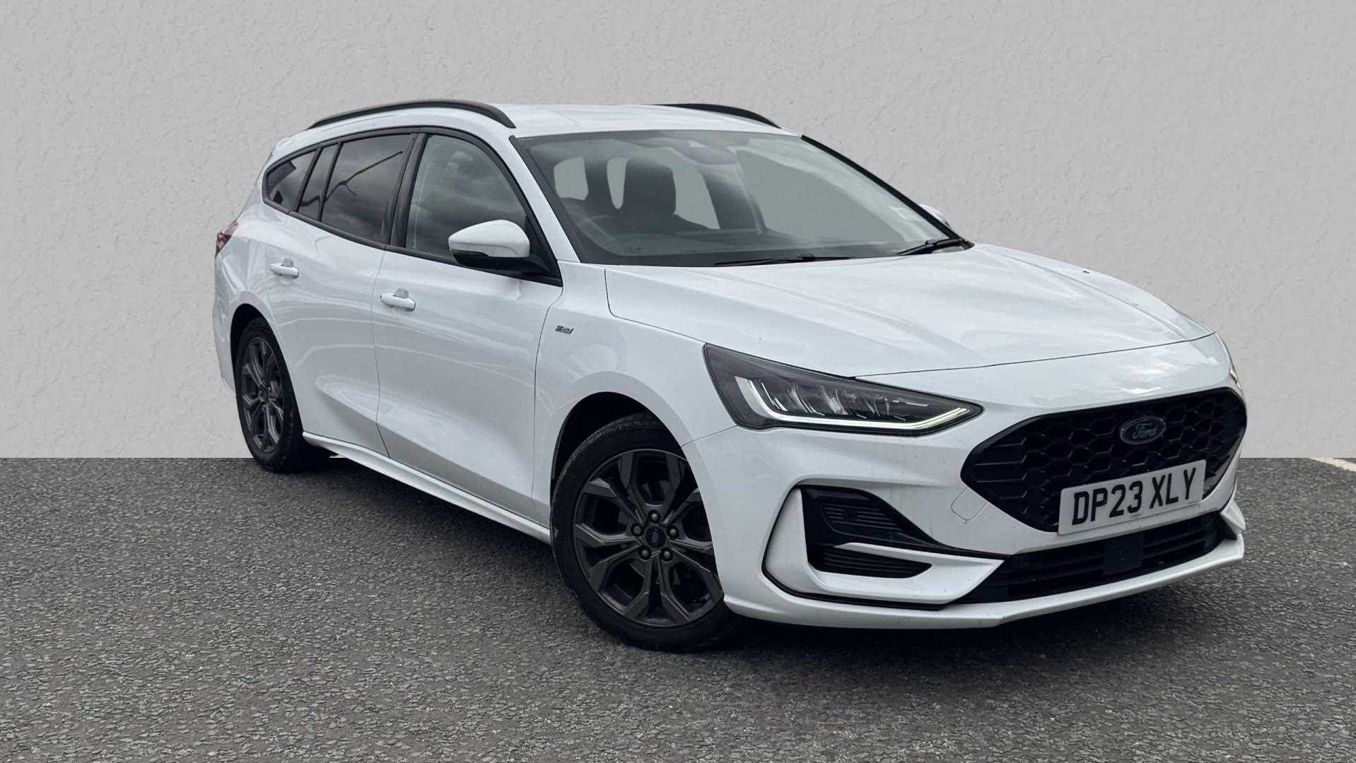 Main listing image - Ford Focus Estate