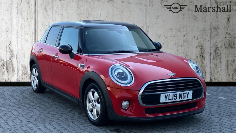 Main listing image - MINI Hatchback 5dr