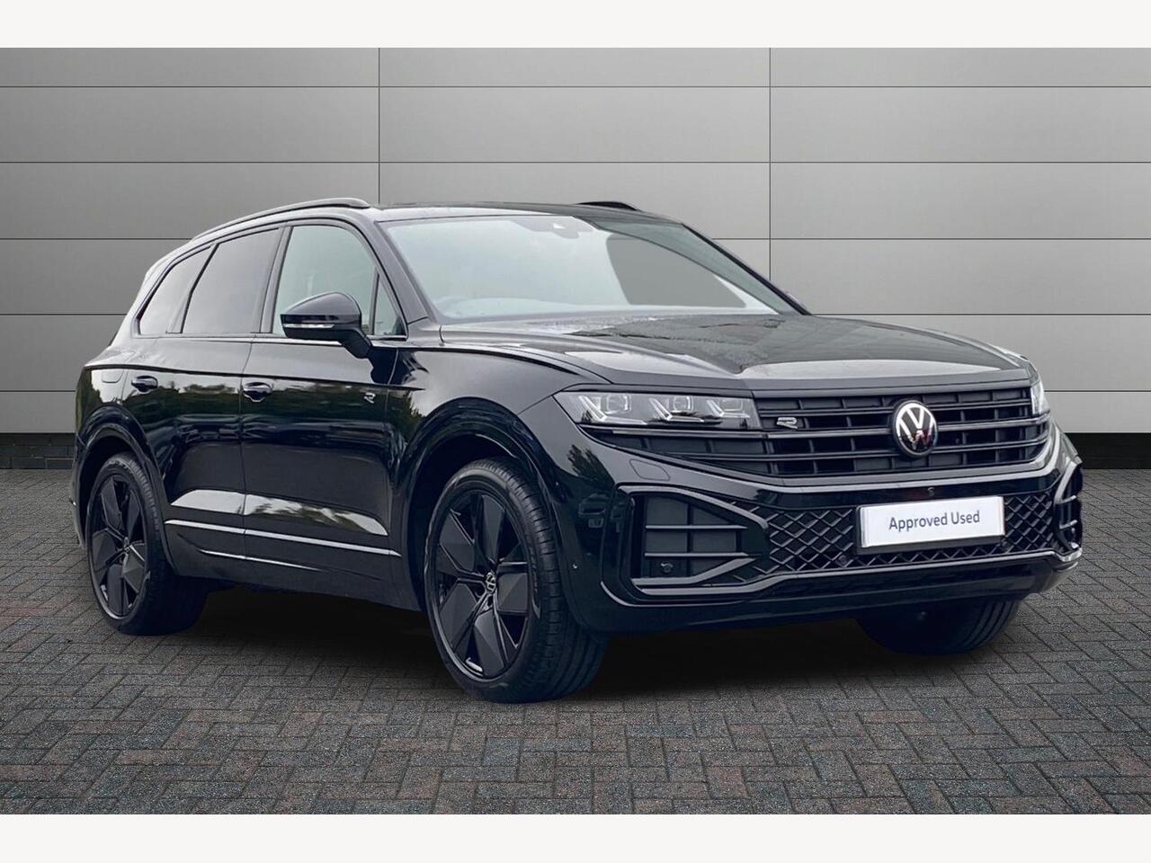 Main listing image - Volkswagen Touareg