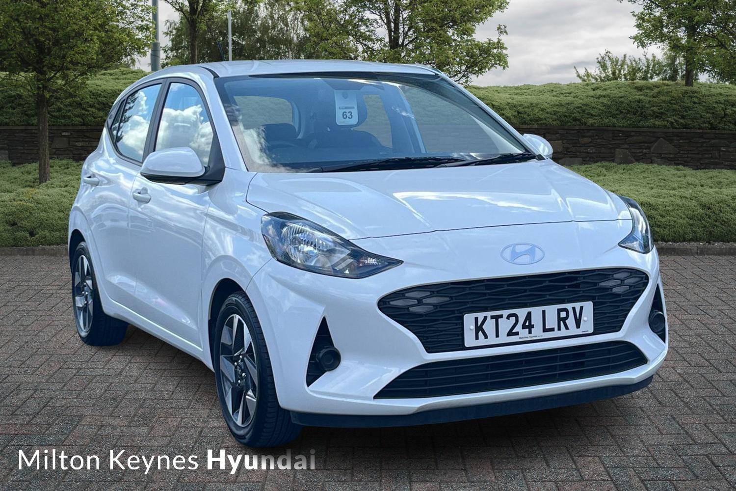 Main listing image - Hyundai i10