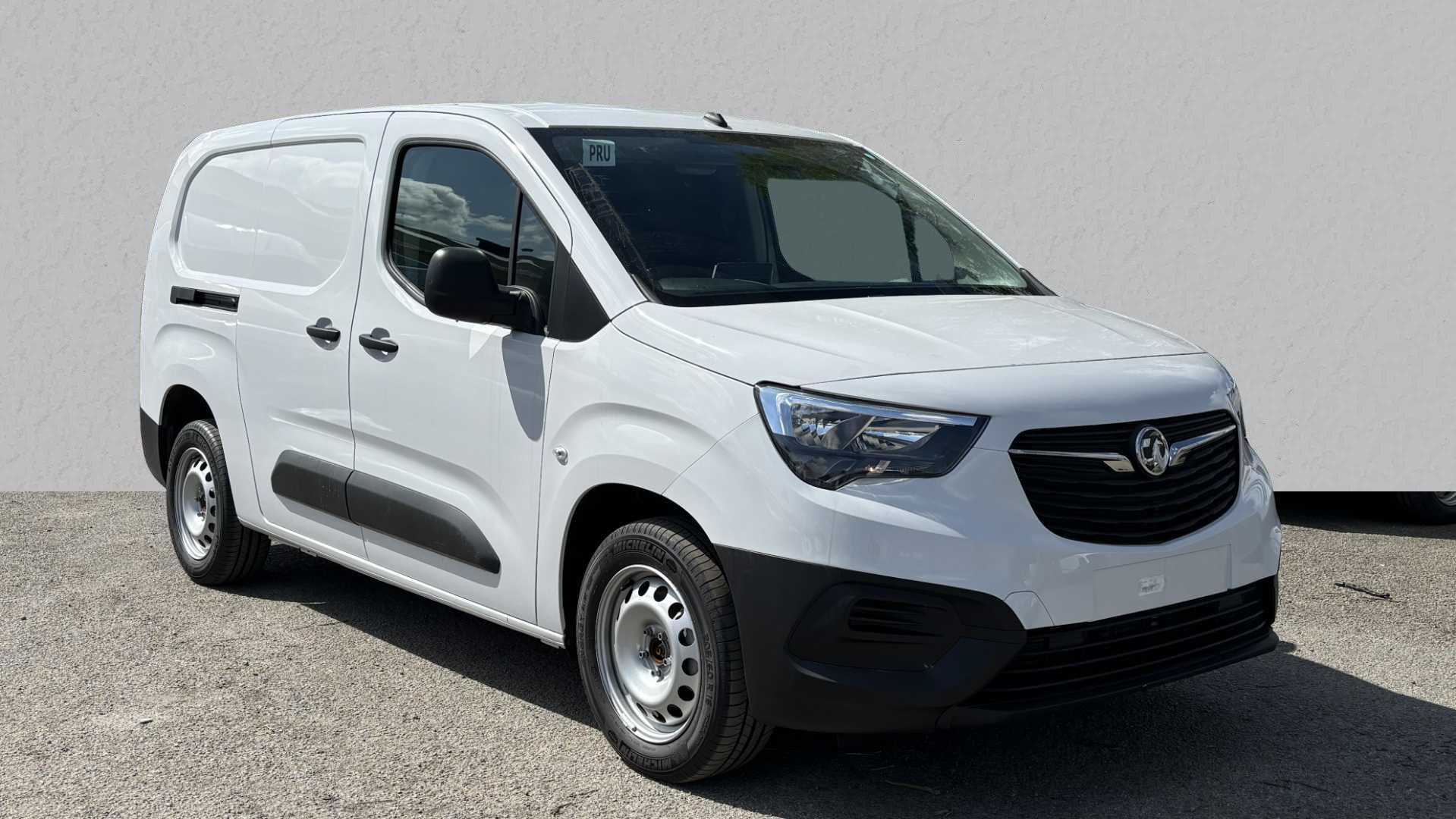 Main listing image - Vauxhall Combo Cargo