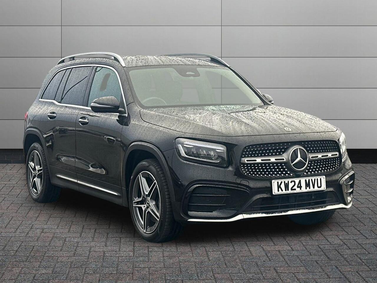 Main listing image - Mercedes-Benz GLB