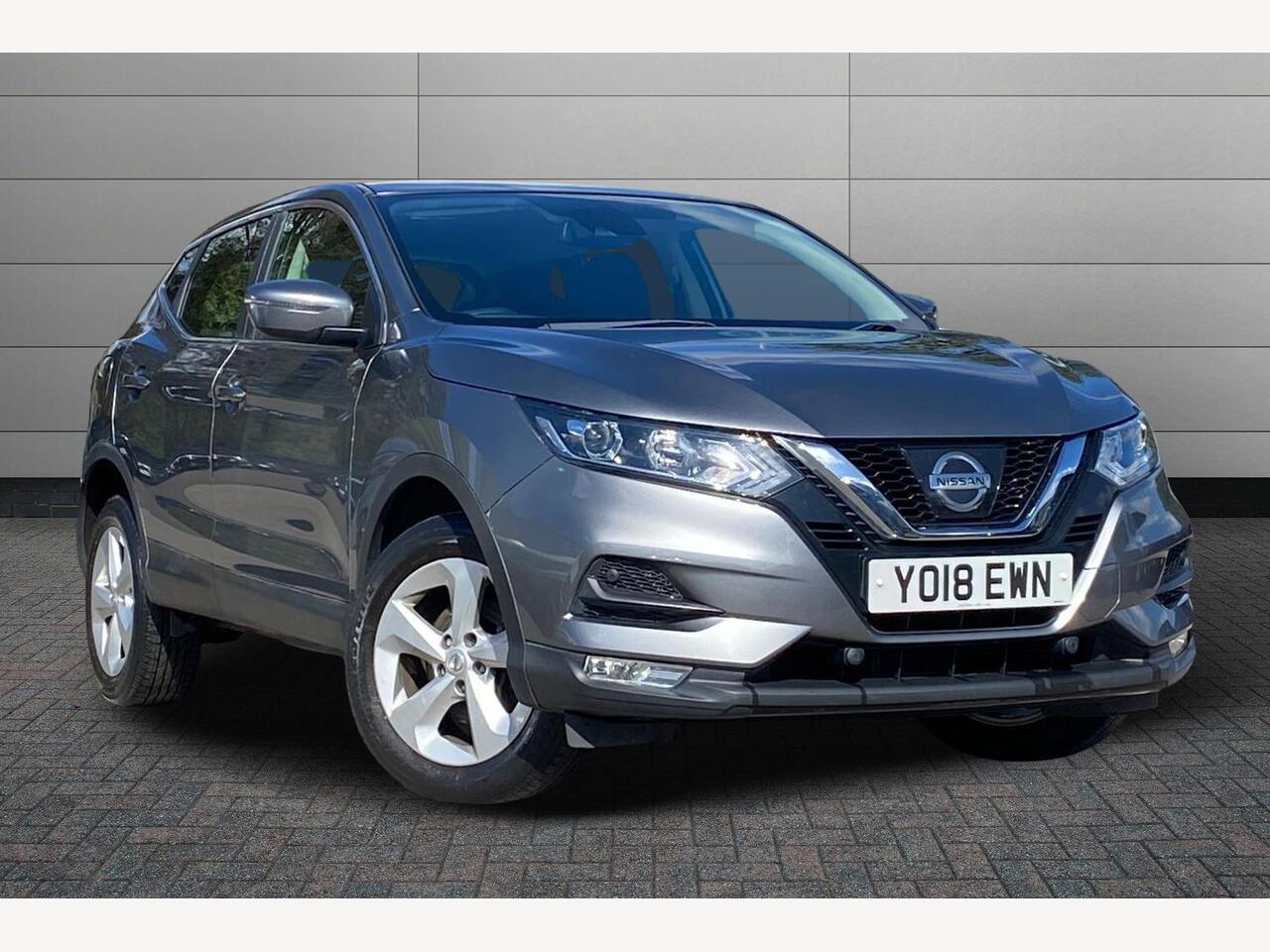 Main listing image - Nissan Qashqai