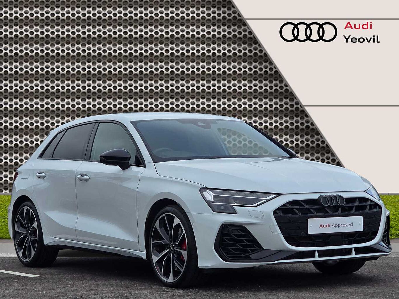 Main listing image - Audi S3