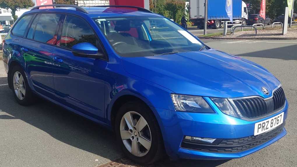 Main listing image - Skoda Octavia Estate