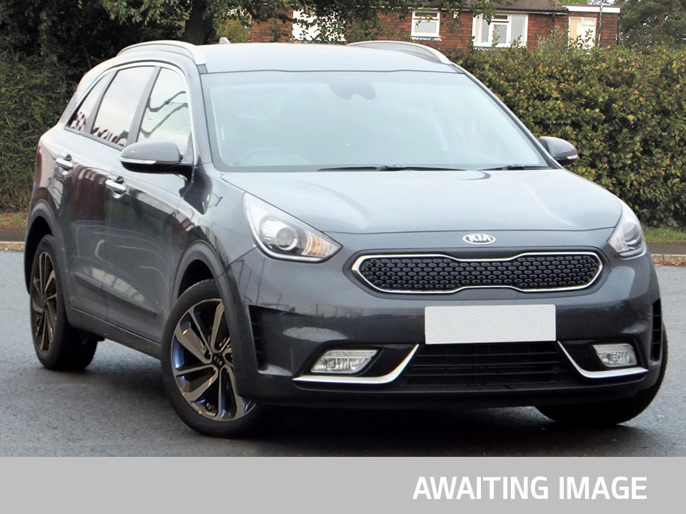 Main listing image - Kia Niro