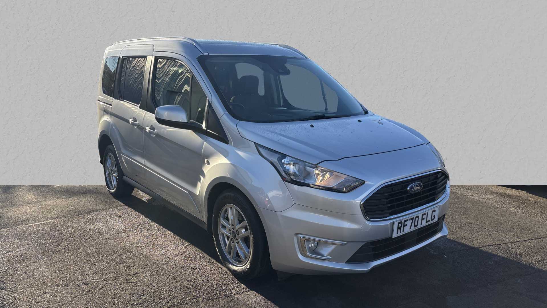 Main listing image - Ford Tourneo Connect