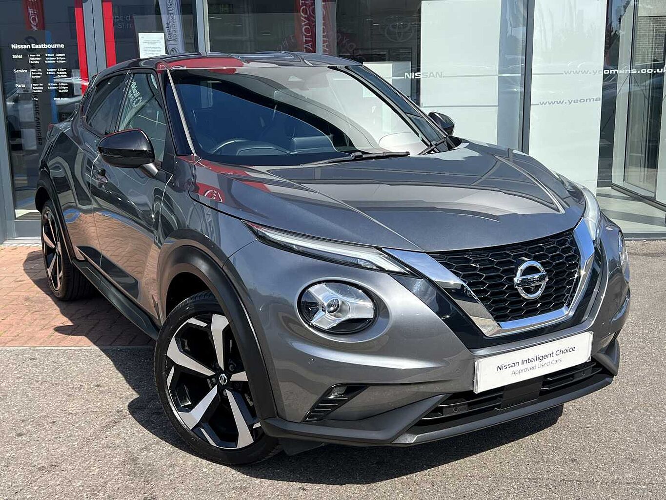 Main listing image - Nissan Juke