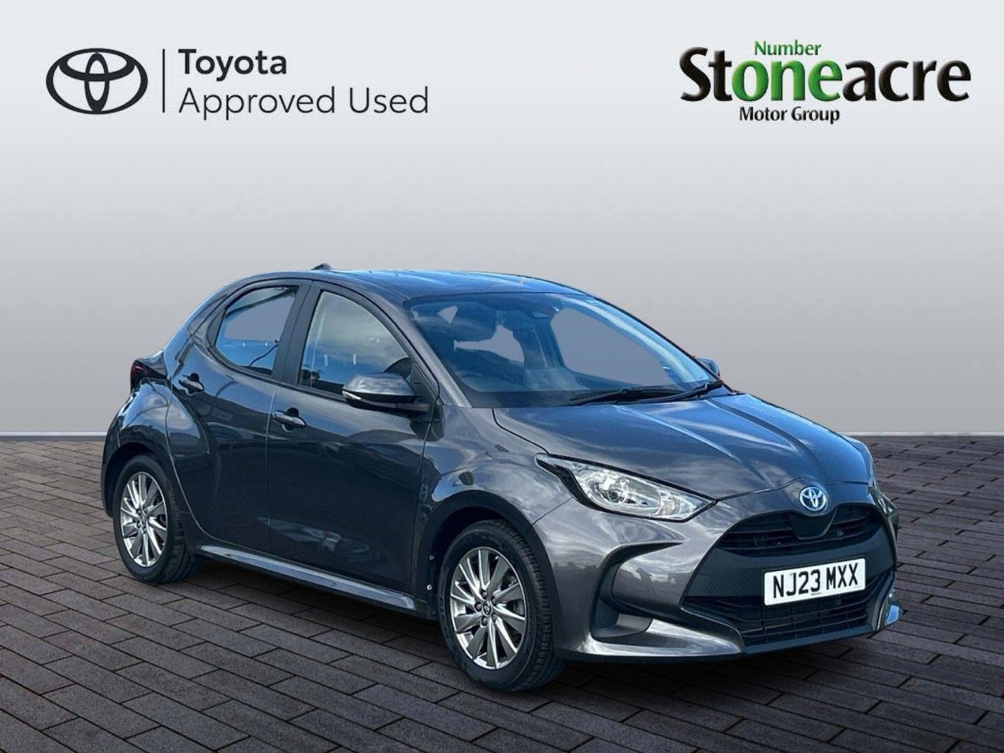 Main listing image - Toyota Yaris