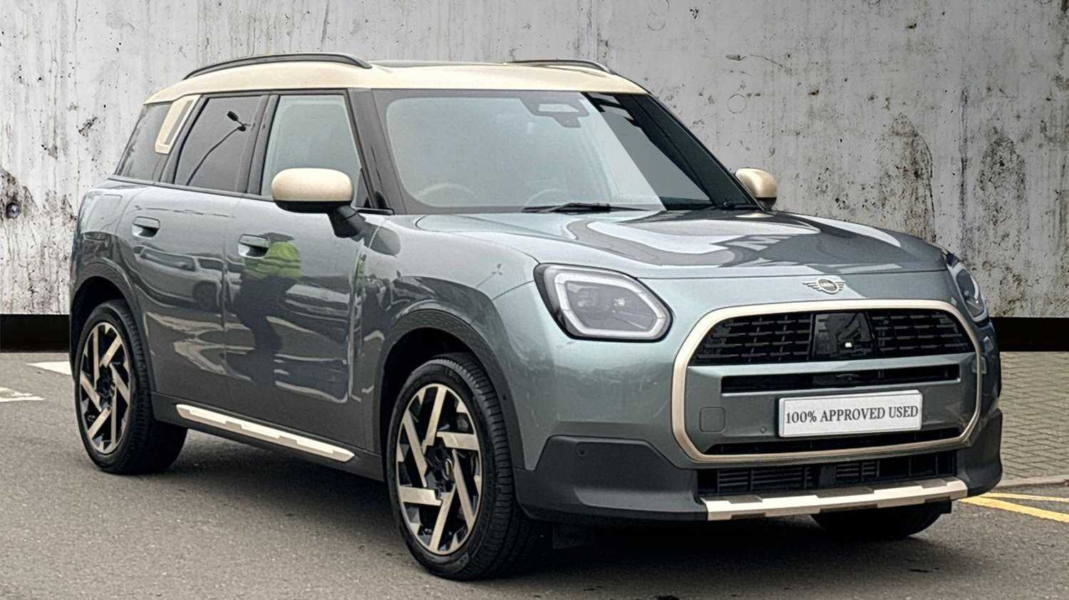 Main listing image - MINI Countryman