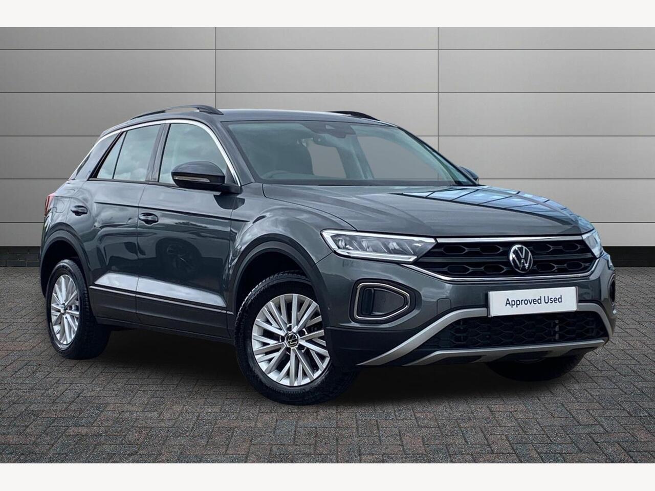 Main listing image - Volkswagen T-Roc