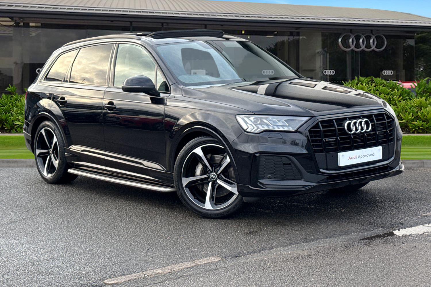 Main listing image - Audi Q7