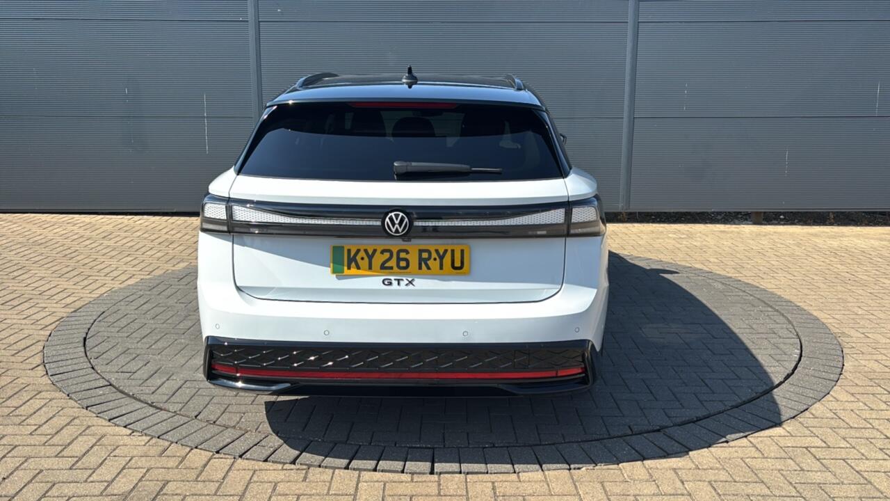 Main listing image - Volkswagen ID.7