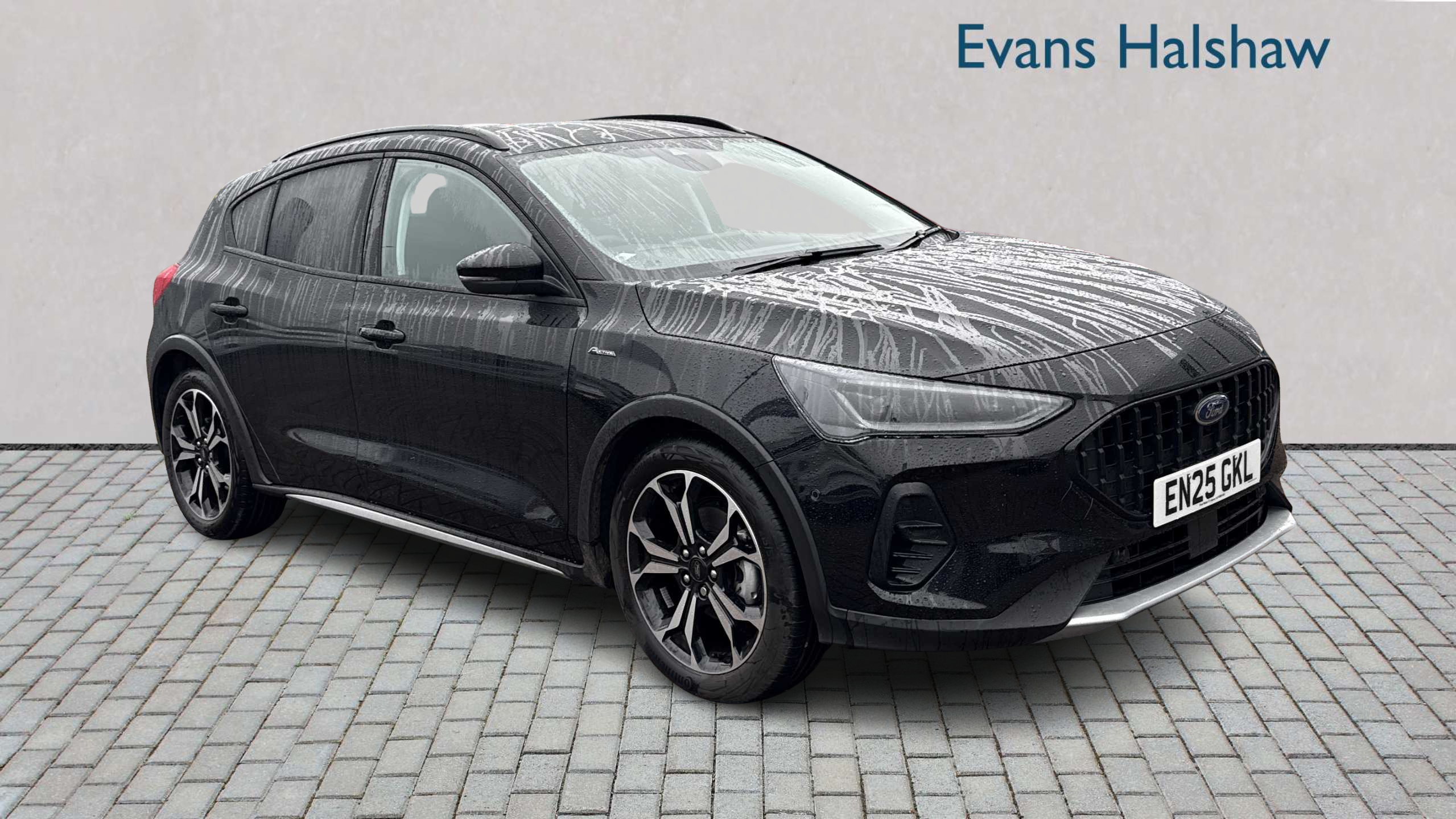 Main listing image - Ford Focus Active